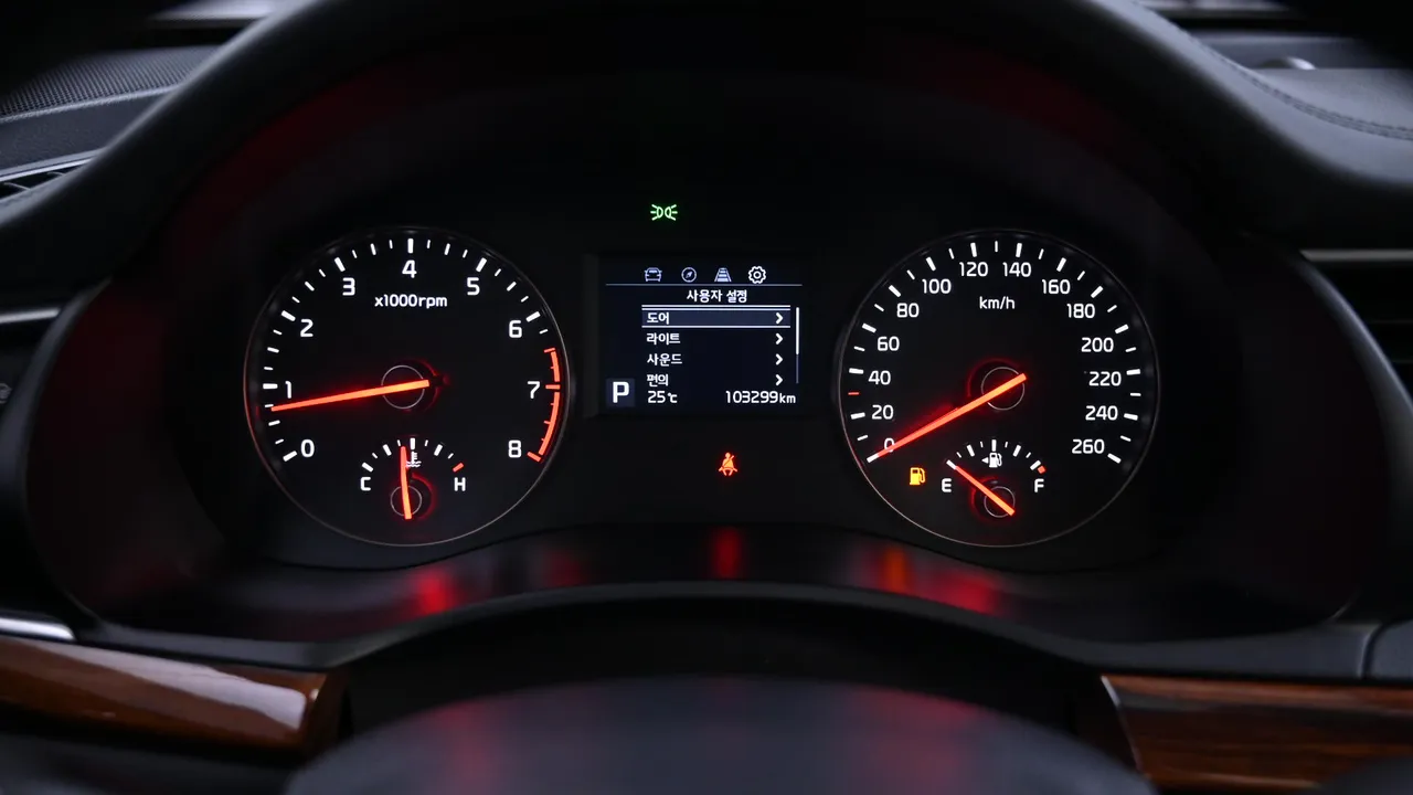 Kia K7 — miniaturë 8
