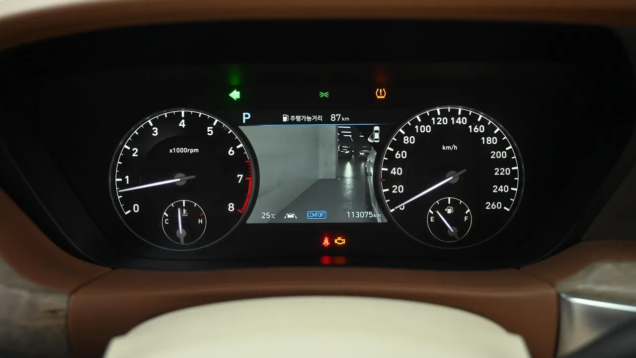 Genesis G90 — miniaturë 8