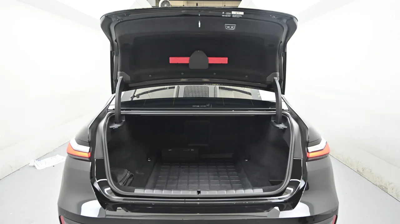 BMW 7er — miniaturë 19
