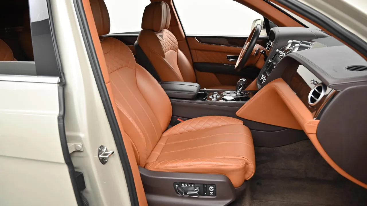 Bentley Bentayga 6.0 W12