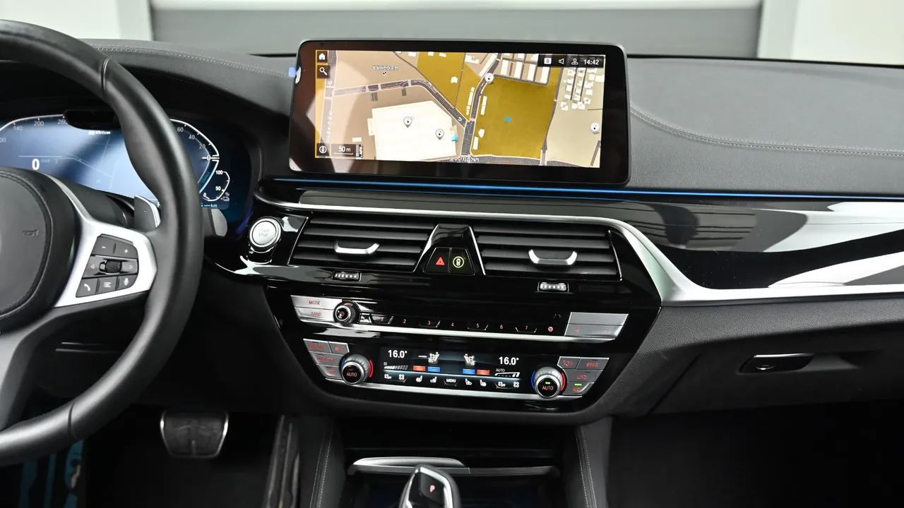 BMW 5er — miniaturë 14