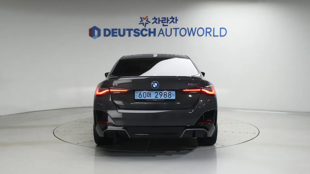 BMW i4 — miniaturë 4