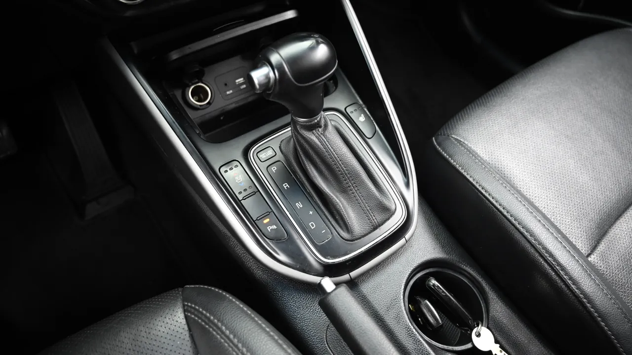 Kia Carens — miniaturë 9