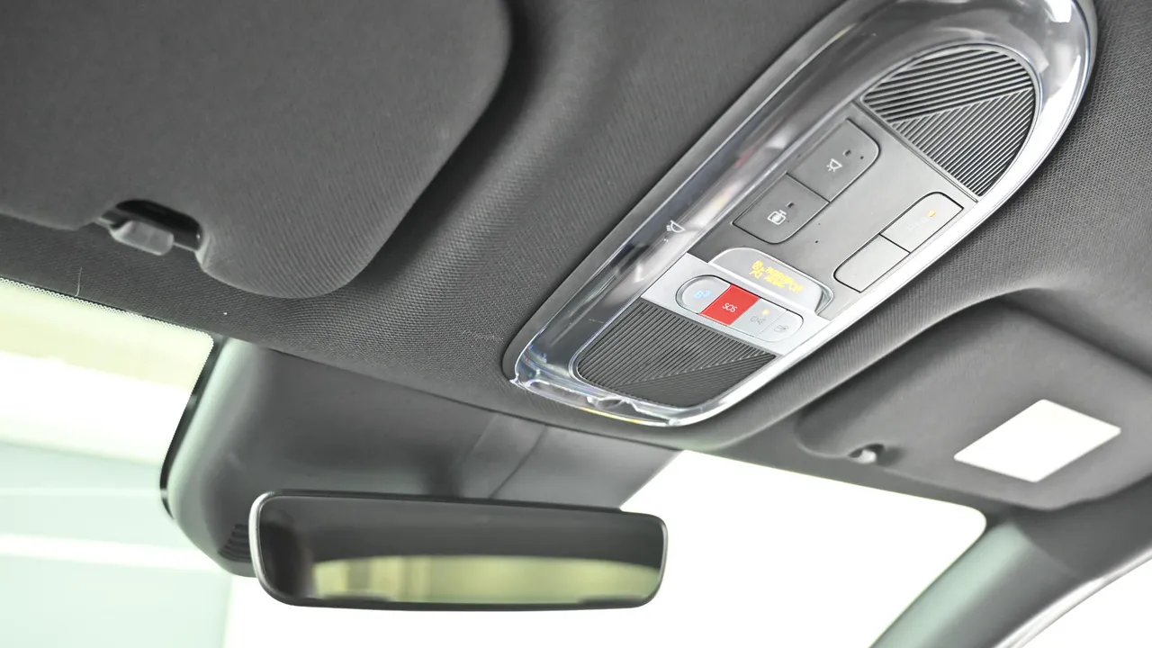 Hyundai IONIQ 6 — miniaturë 18