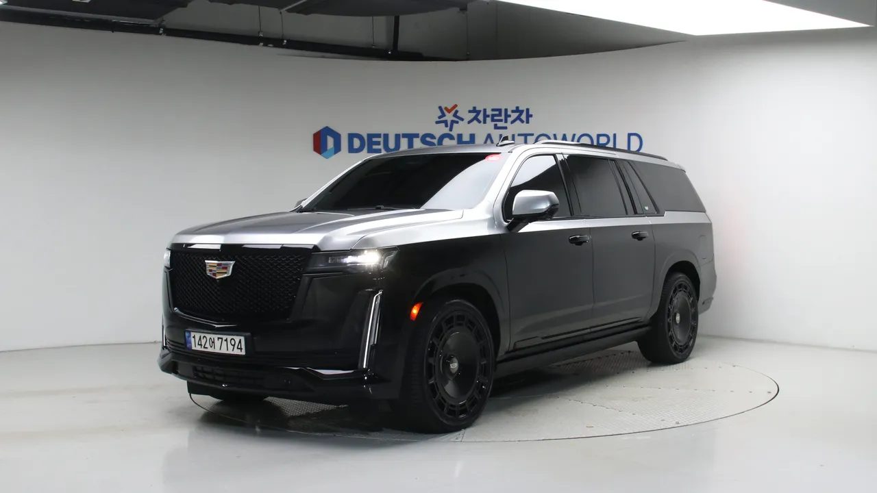 Cadillac Escalade 6.2 스포츠 플래티넘 ESV — foto 1
