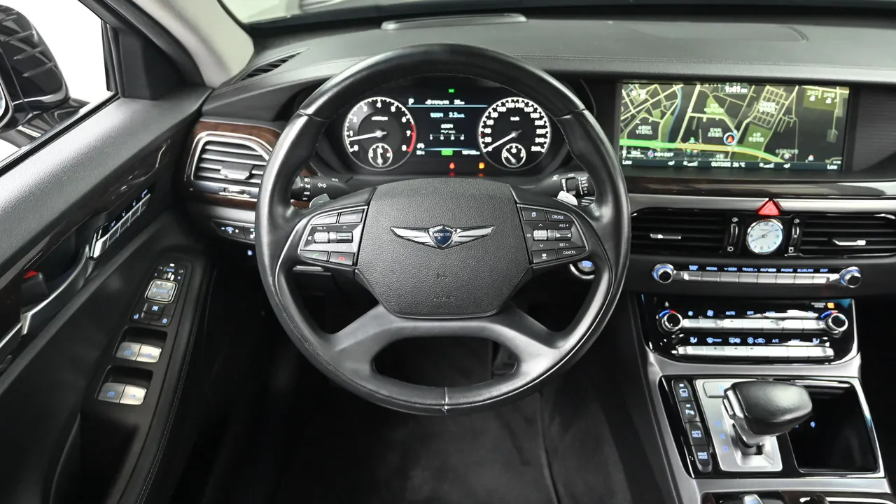 Genesis G90 — miniaturë 13
