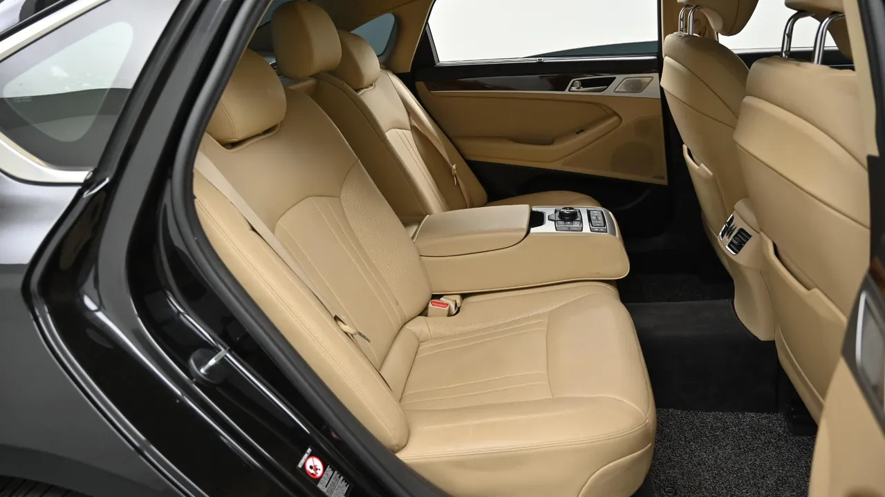 Genesis G80 — miniaturë 12