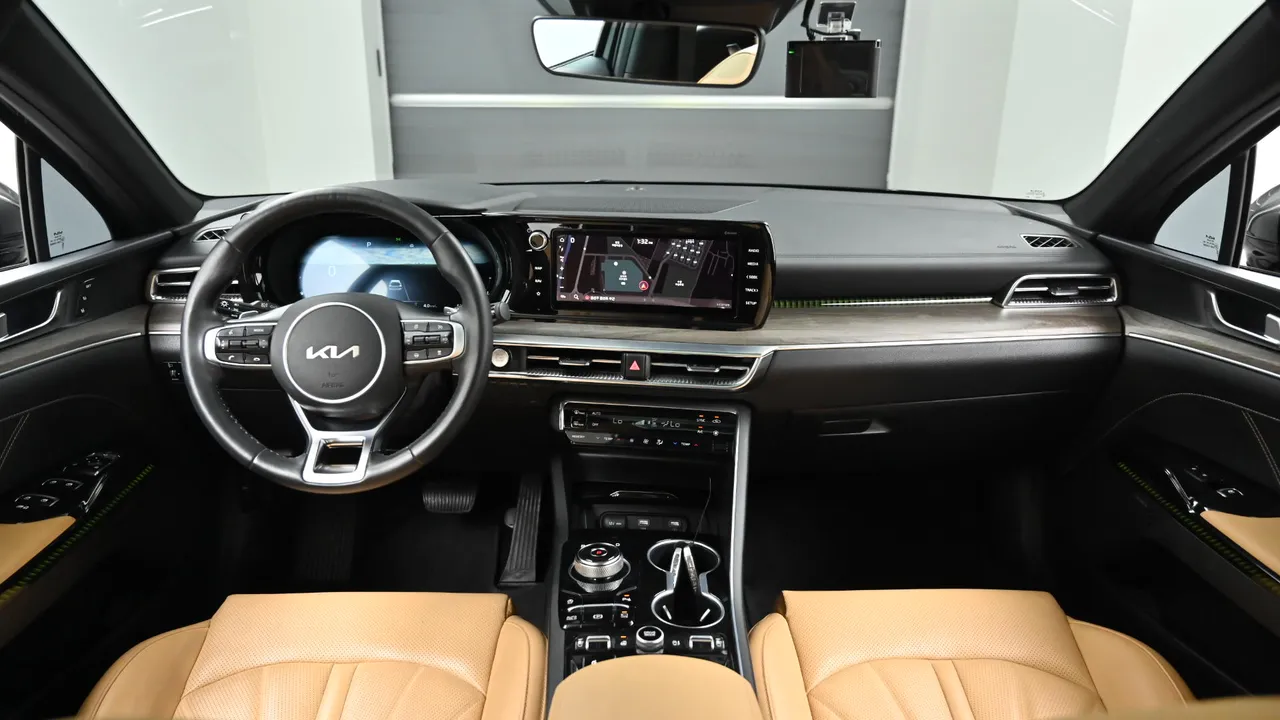 Kia K5 — miniaturë 7