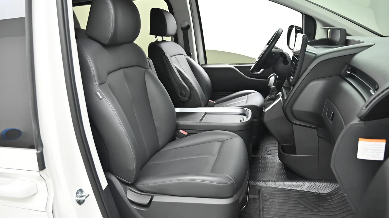 Hyundai Staria — miniaturë 10