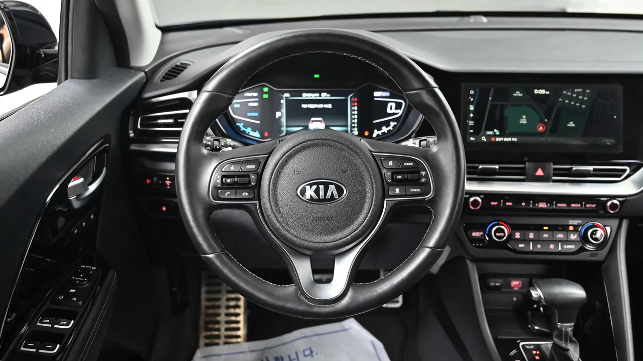 Kia Niro — miniaturë 13