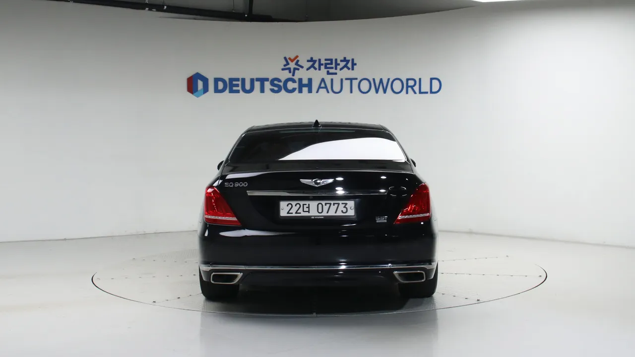 Genesis G90 — miniaturë 4