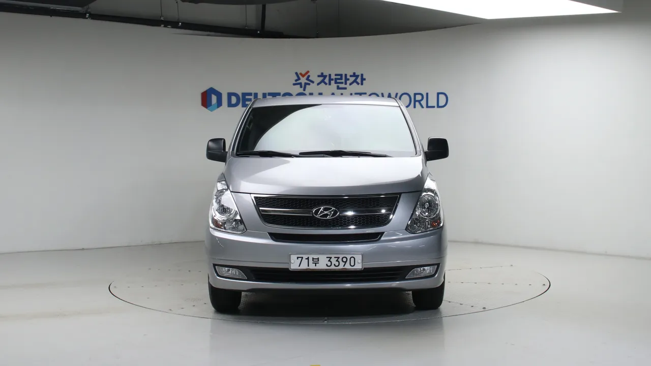 Hyundai Starex — miniaturë 3