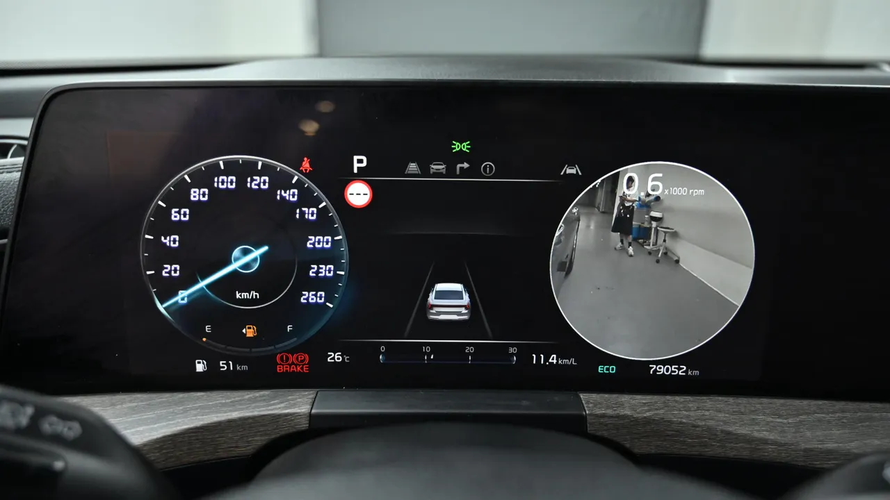 Kia K8 — miniaturë 8