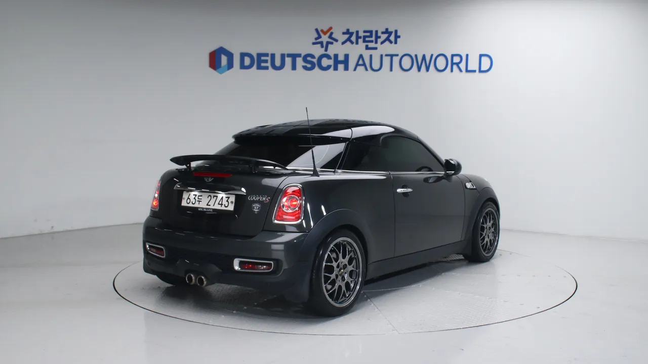 Мини Купер Купе JCW