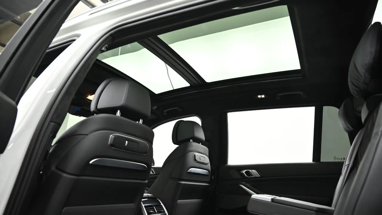 BMW X7 — miniaturë 18
