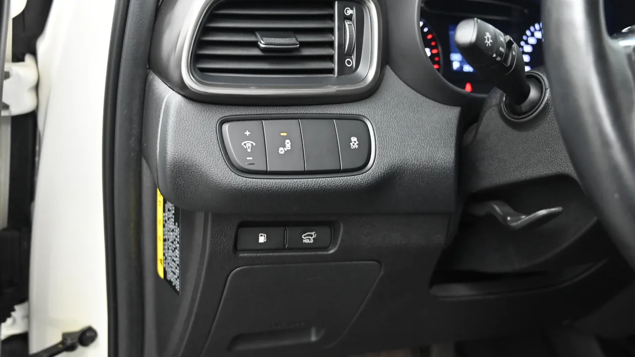 Kia Sorento — miniaturë 17