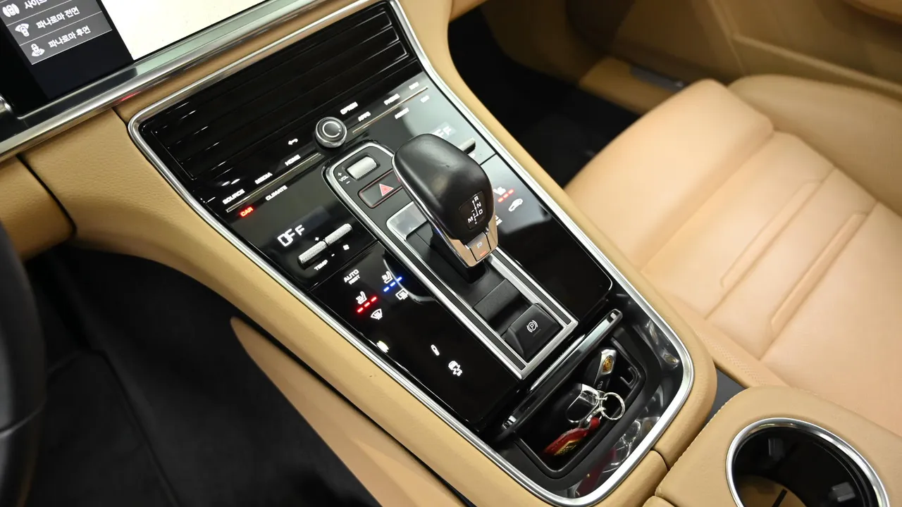 포르쉐 파나메라 (971) 2.9 AWD