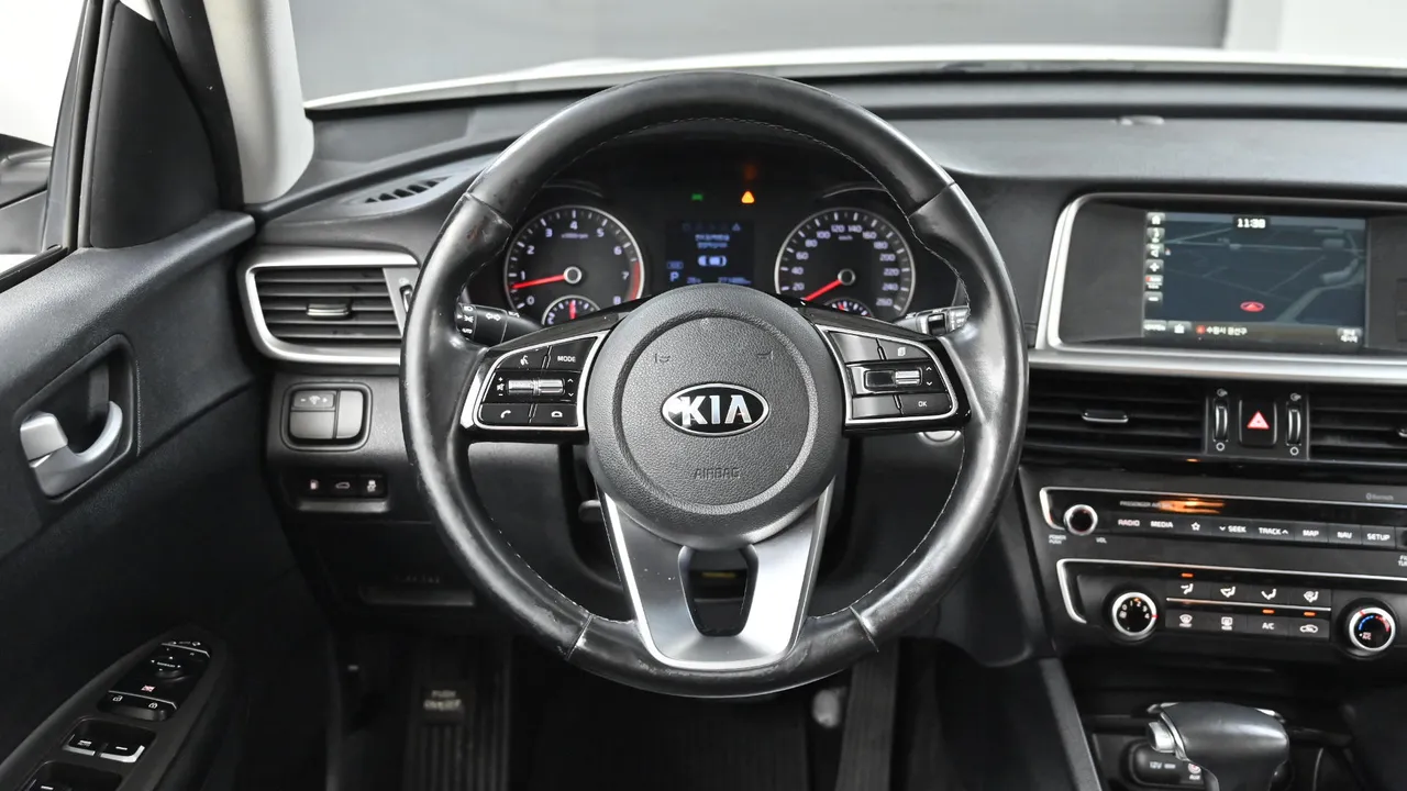 Kia K5 — miniaturë 22