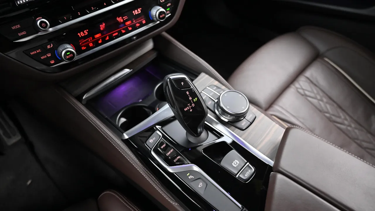 BMW 5er — miniaturë 9