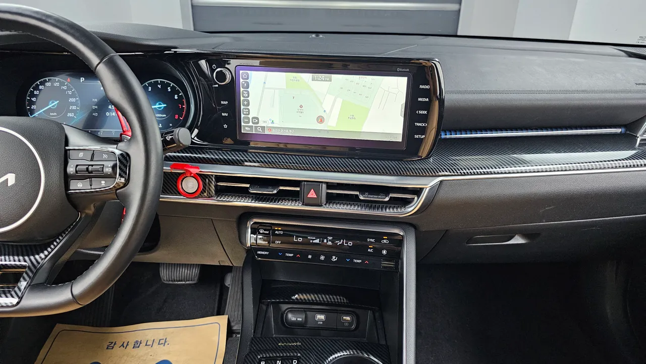 Kia K5 — miniaturë 14