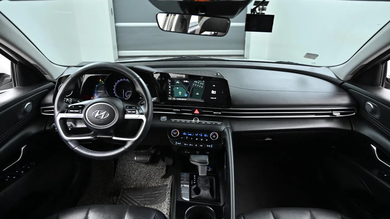 Hyundai Avante — miniaturë 7