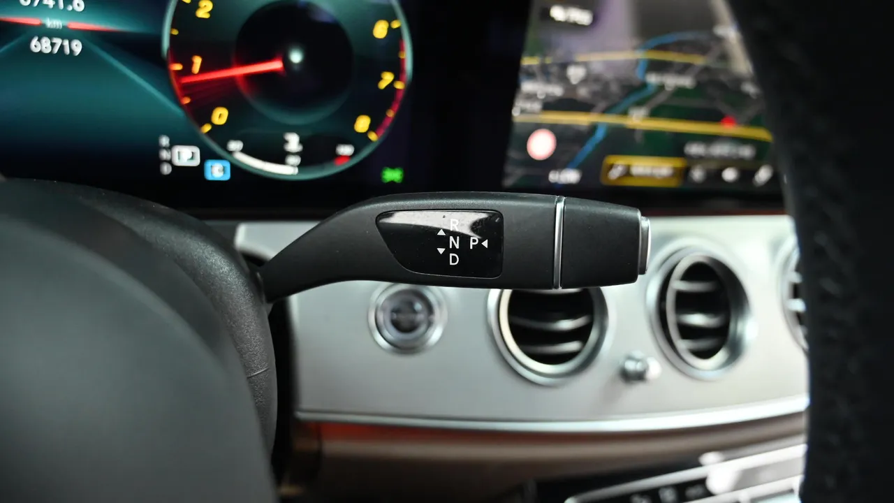 Mercedes-Benz E-klasse — miniaturë 9
