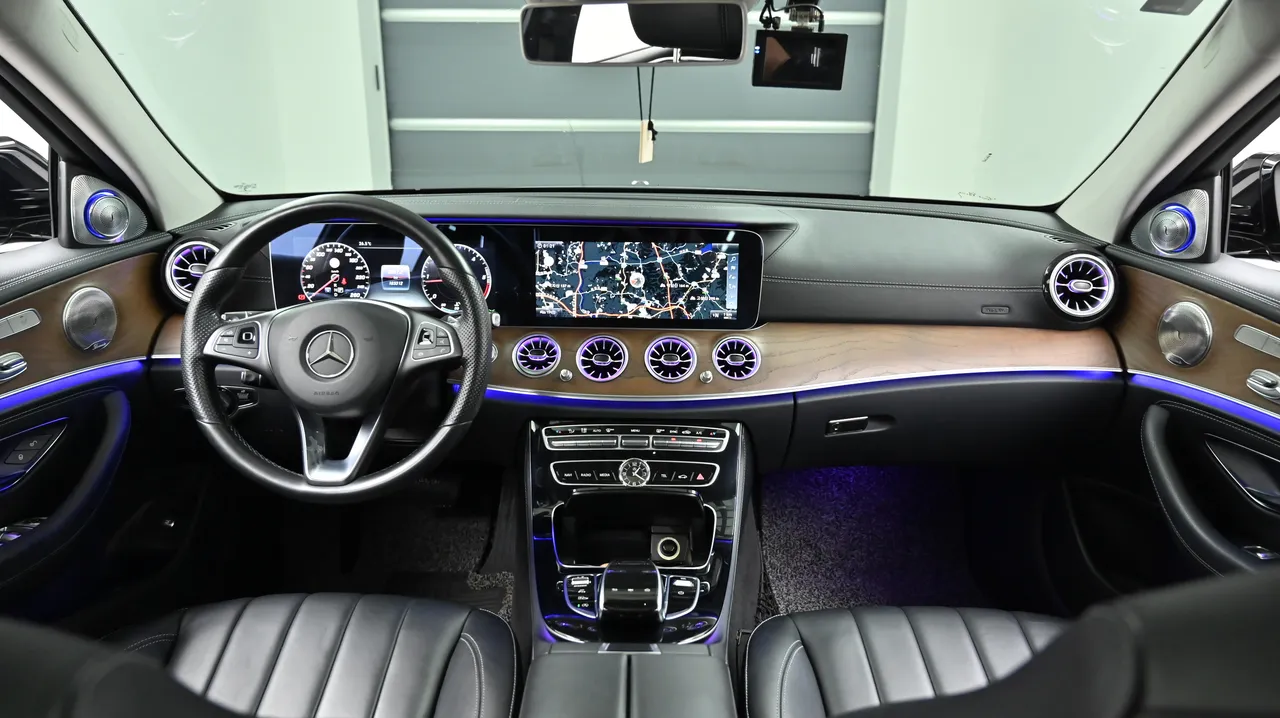 Mercedes-Benz E-klasse — miniaturë 7