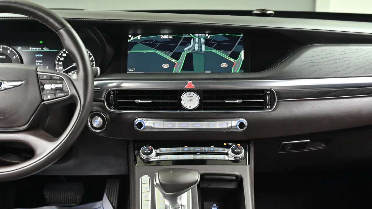 Genesis G90 — miniaturë 14