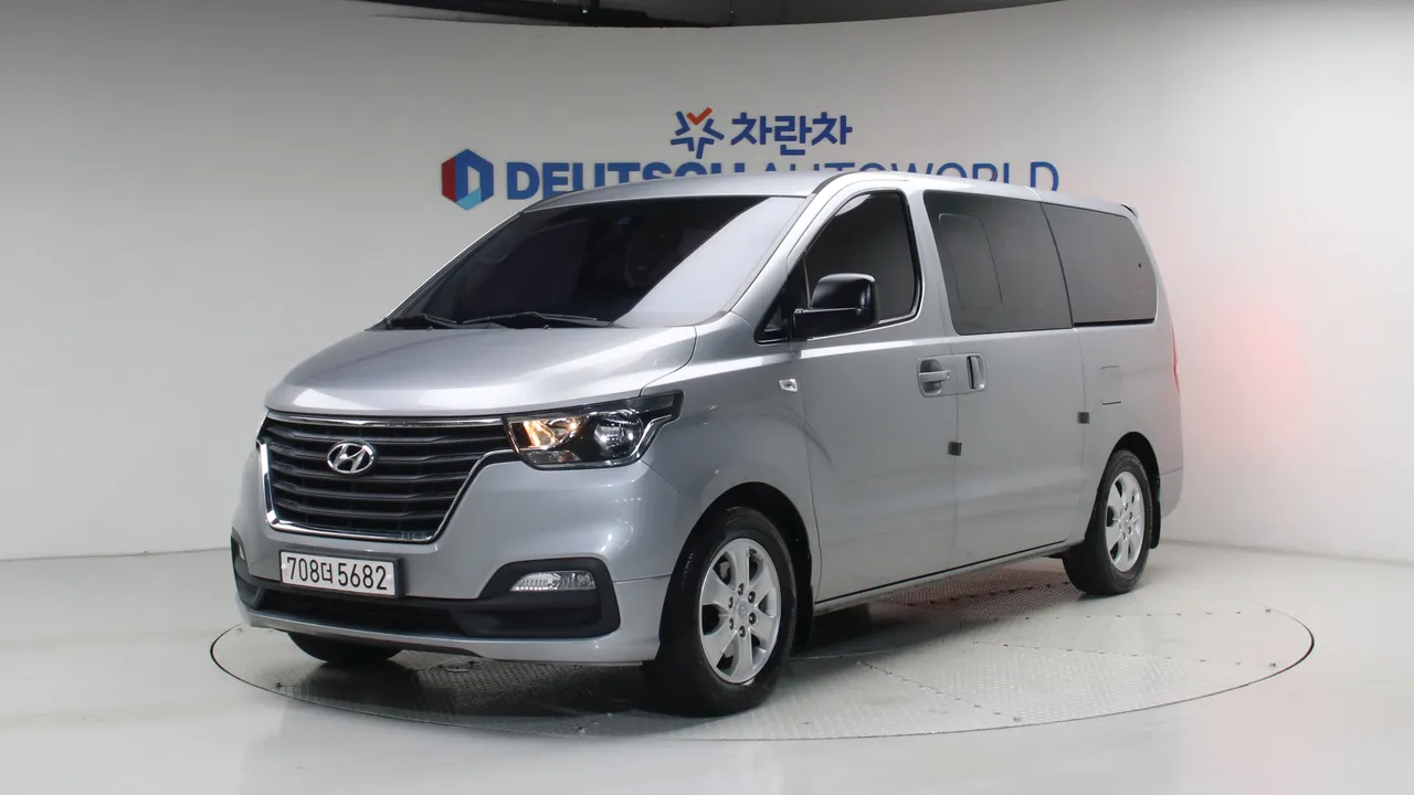 Hyundai Starex 웨건 12인승 모던 — foto 1