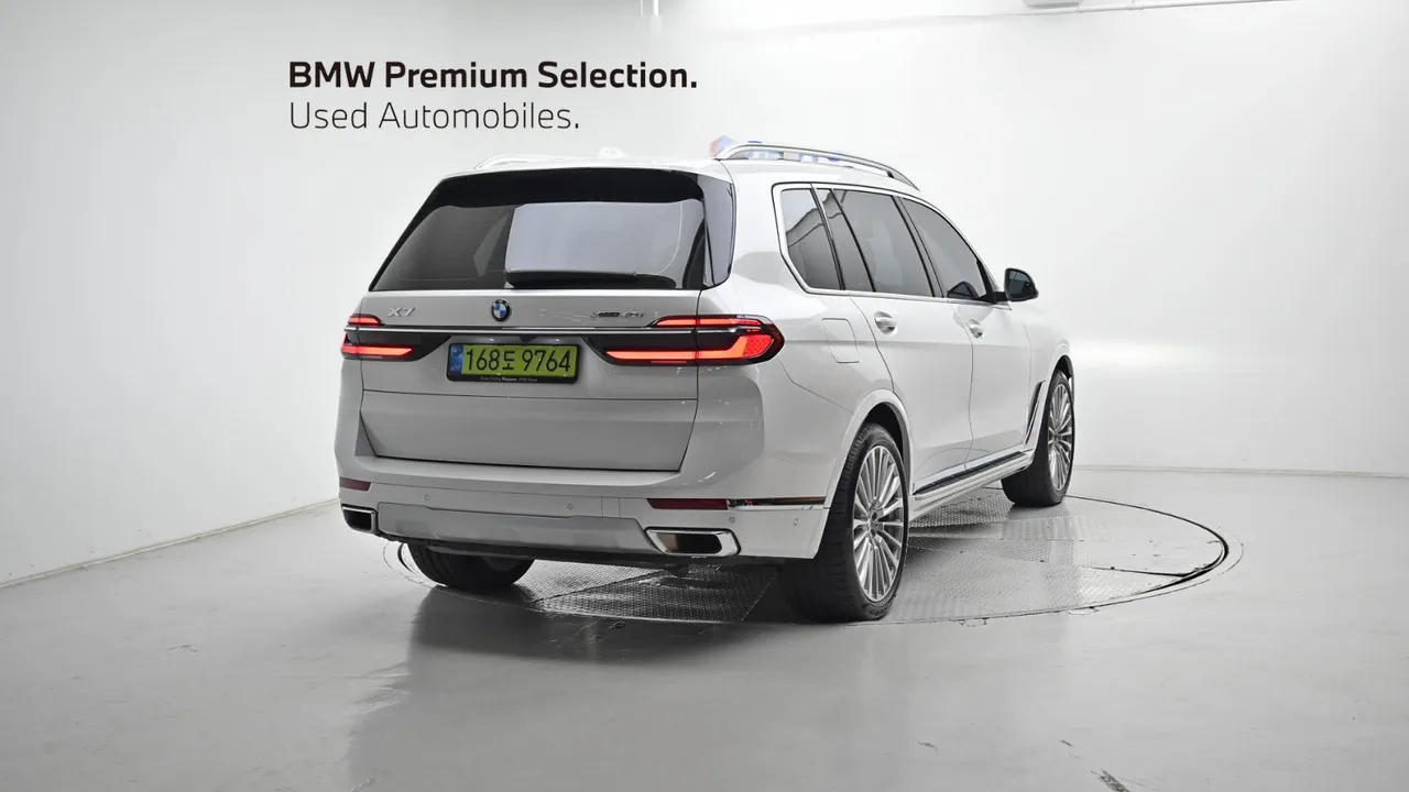 BMW X7 — miniaturë 2