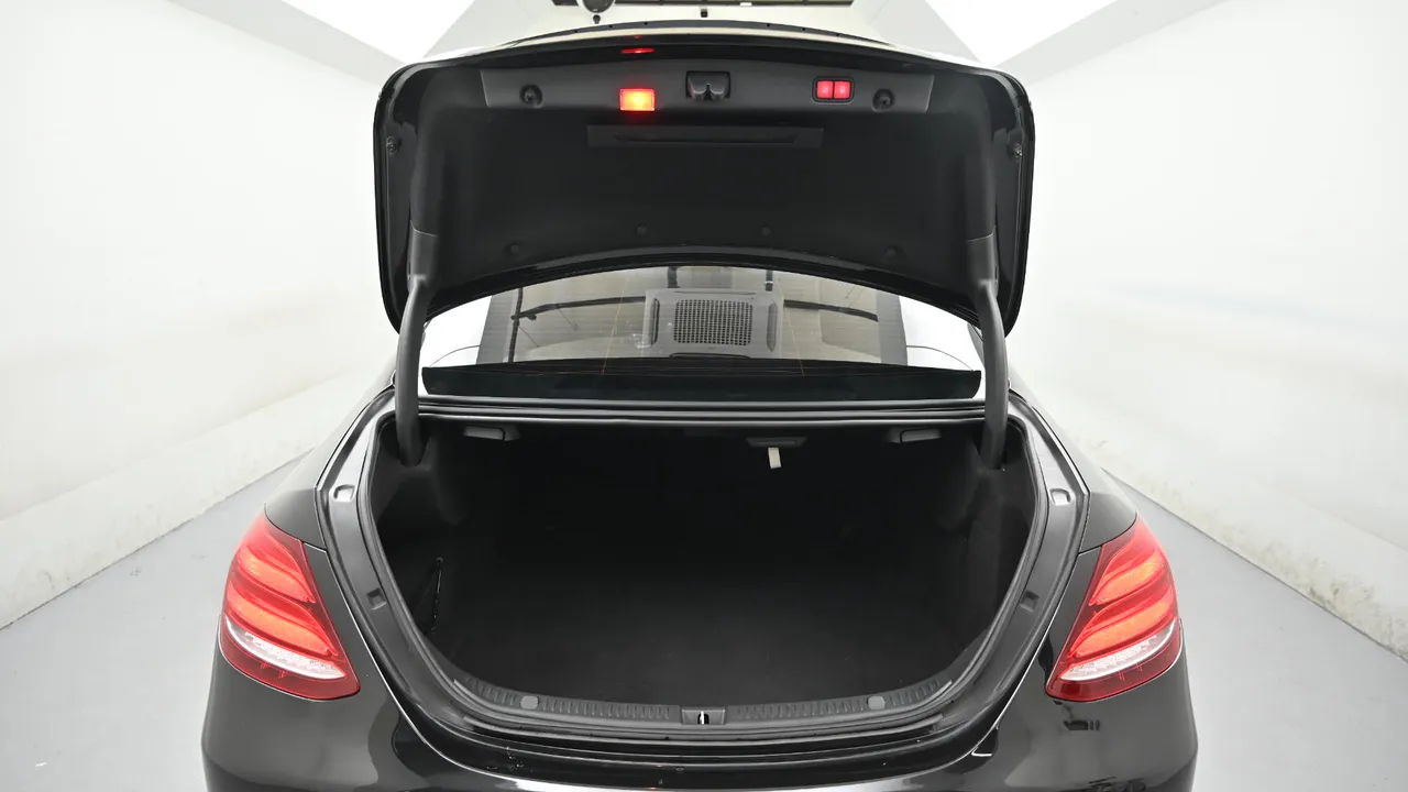 Mercedes-Benz E-klasse — miniaturë 19