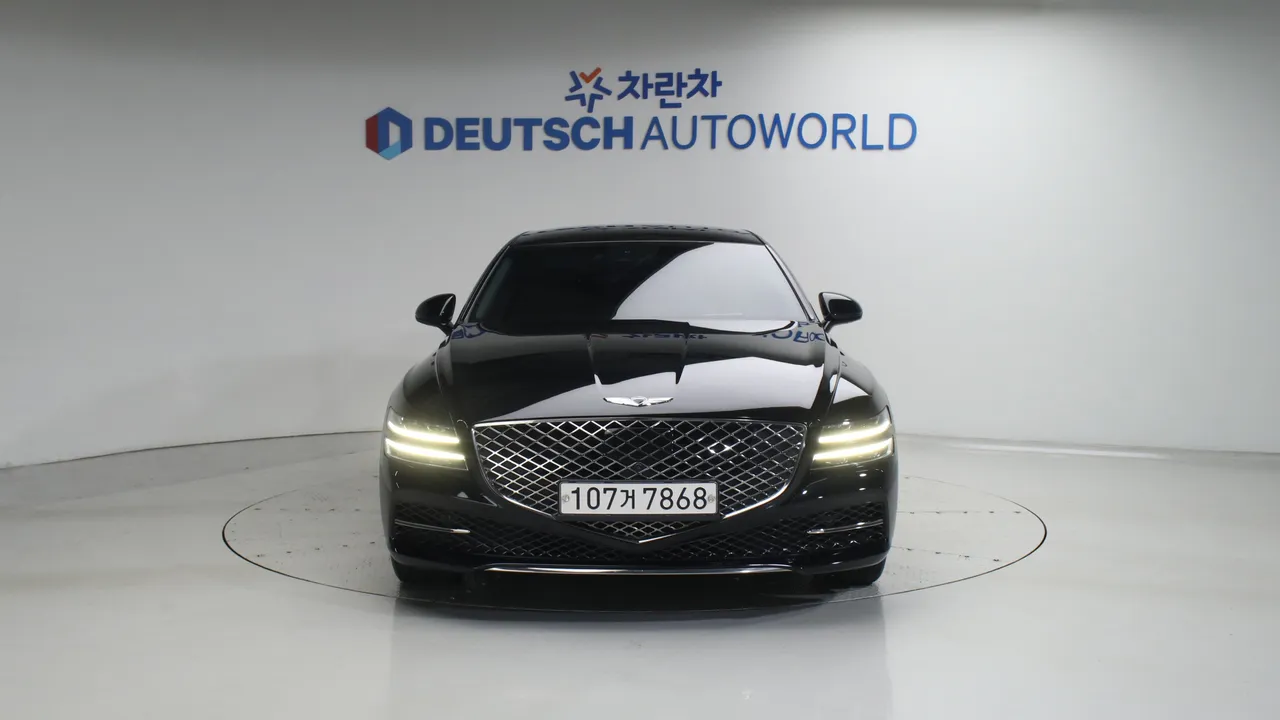Genesis G80 — miniaturë 3