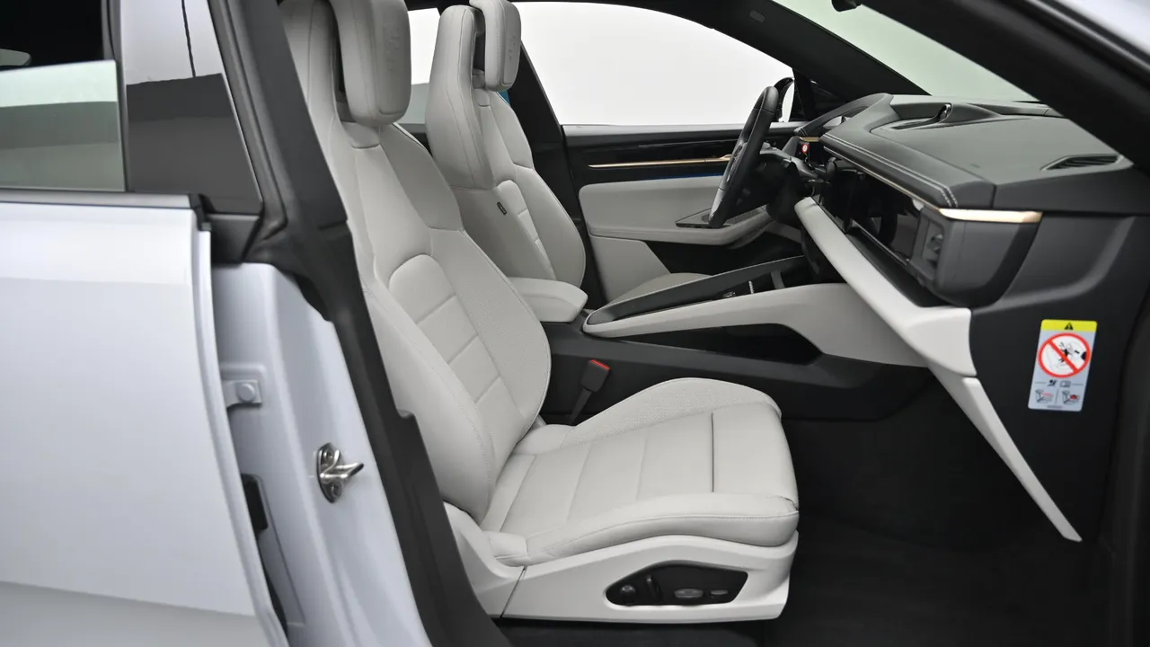 Porsche Macan — miniaturë 26