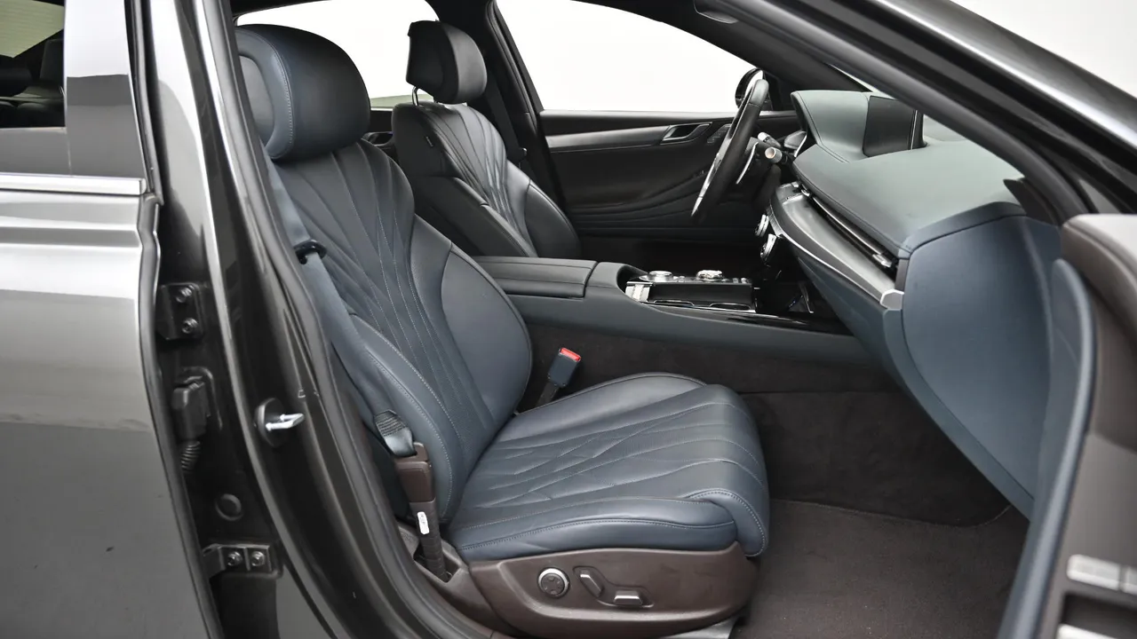Genesis G80 — miniaturë 10