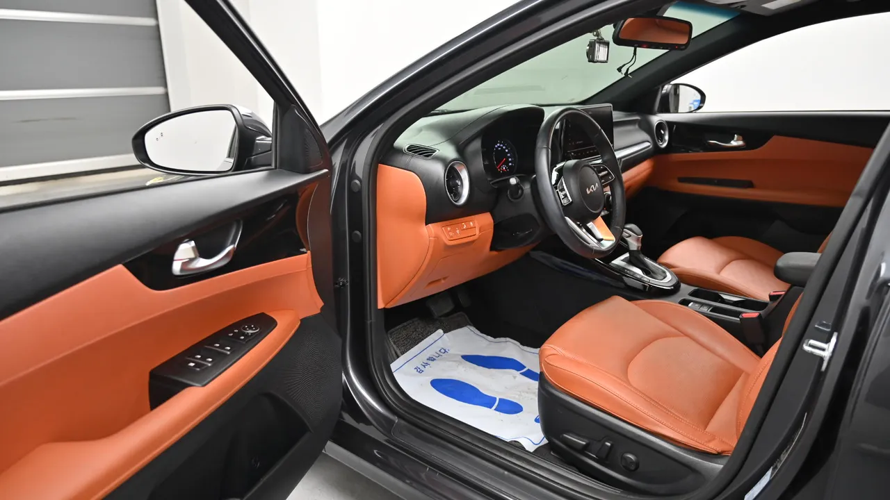 Kia K3 — miniaturë 11