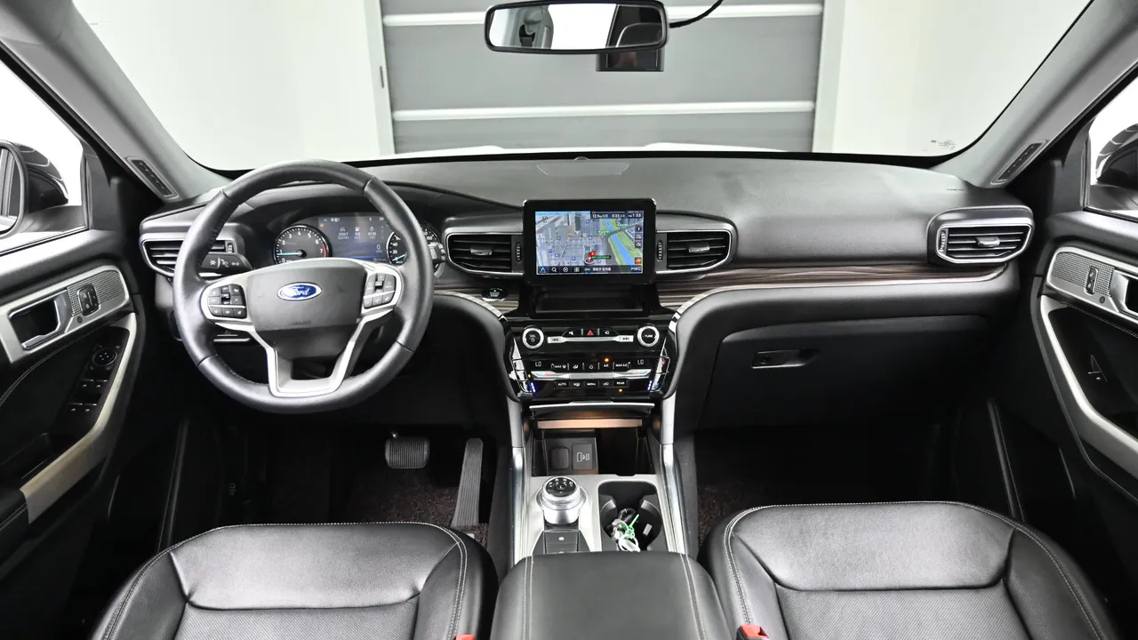 Ford Explorer 6th Generation 2.3 Limited 4WD