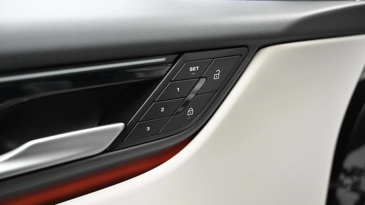 Porsche Macan — miniaturë 18
