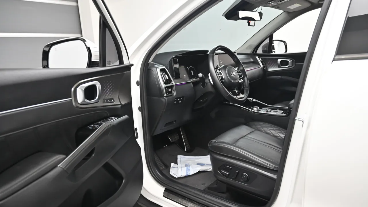 Kia Sorento — miniaturë 11