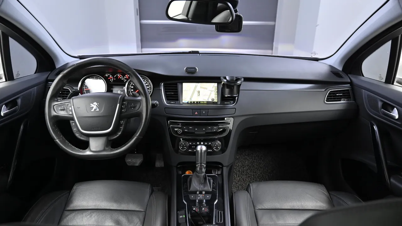 Peugeot 508 1st Generation 1.6 BlueHDi Allure
