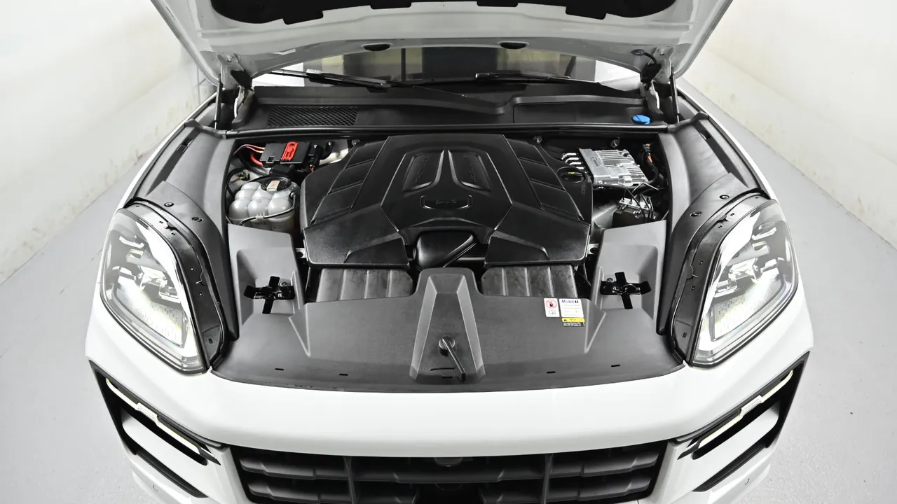 Porsche Cayenne — miniaturë 6