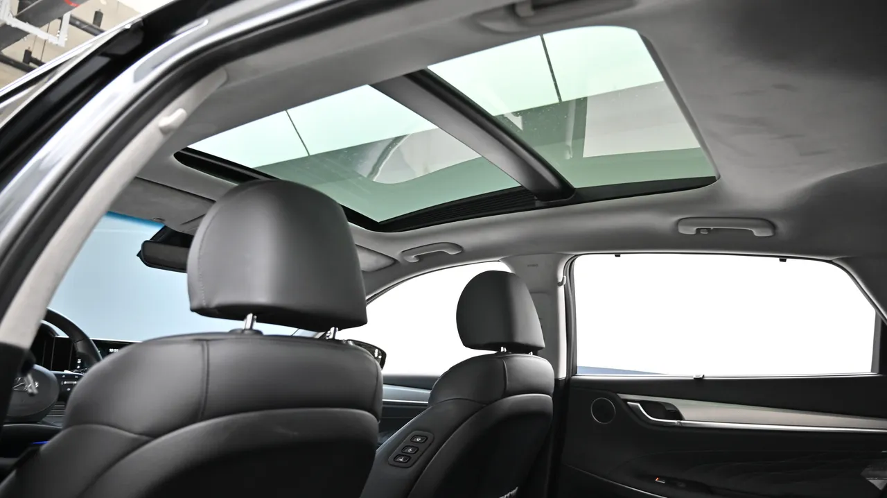 Hyundai Grandeur — miniaturë 18