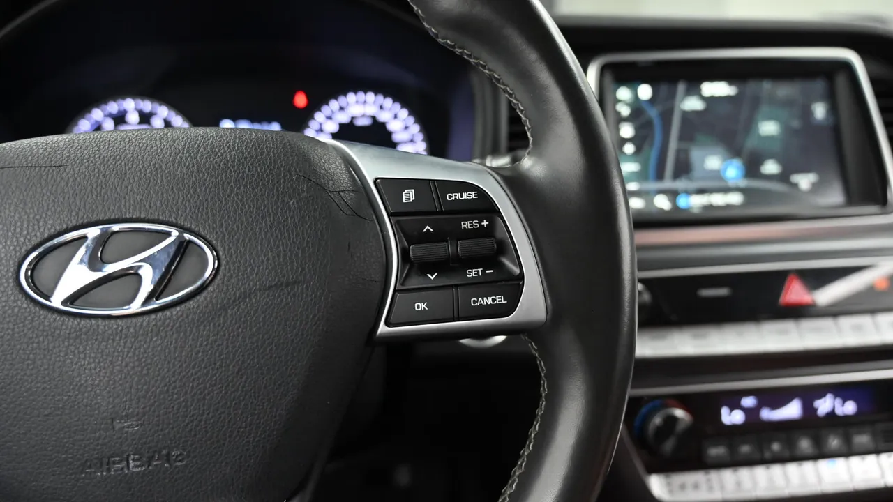 Hyundai Sonata — miniaturë 18