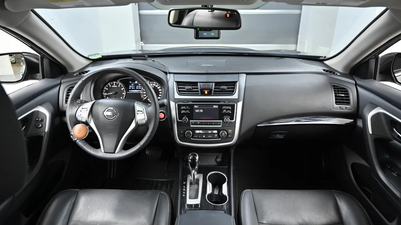 Nissan Altima — miniaturë 7
