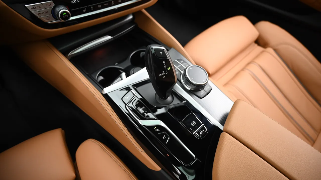 BMW 5er — miniaturë 9