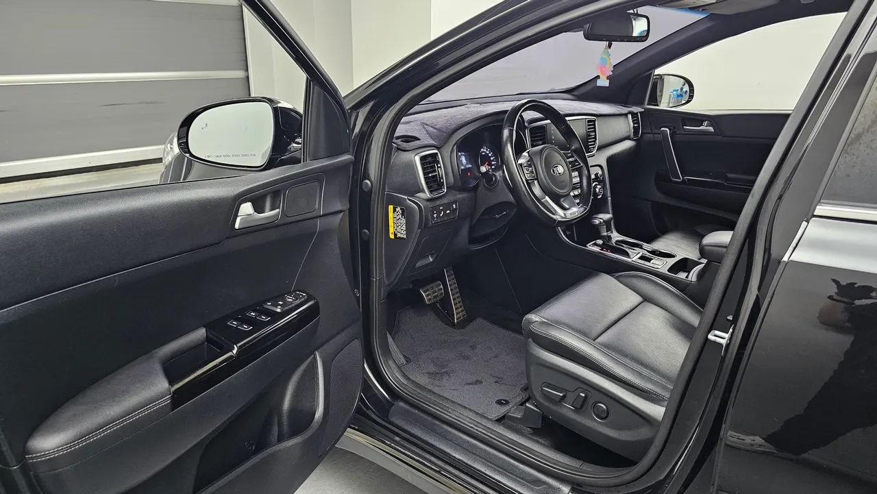 Kia Sportage — miniaturë 11