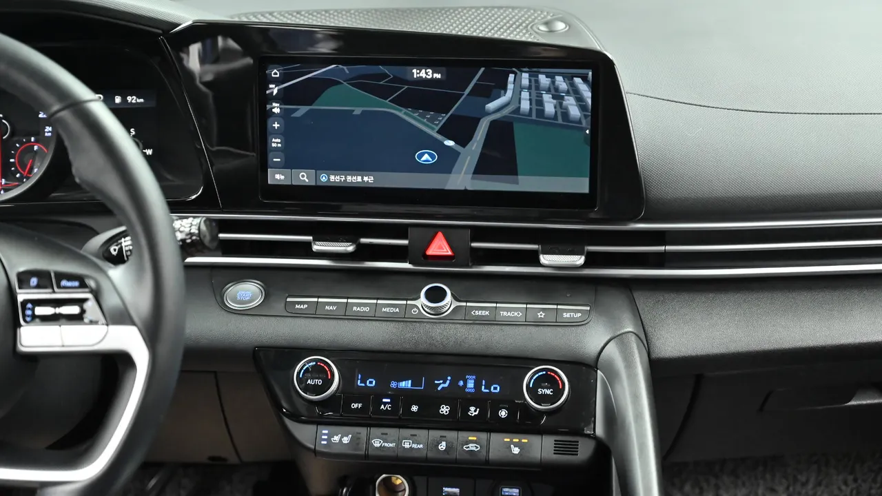 Hyundai Avante — miniaturë 14
