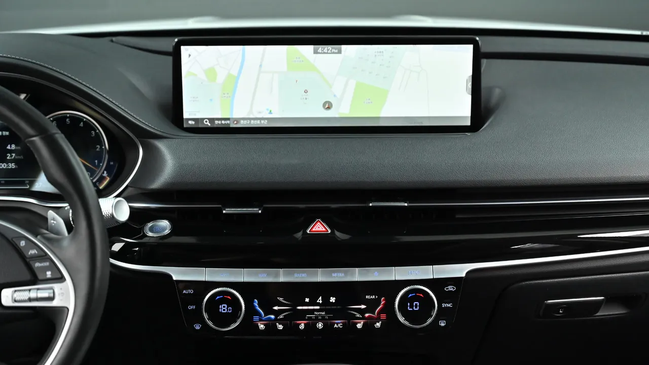 Genesis G80 — miniaturë 14