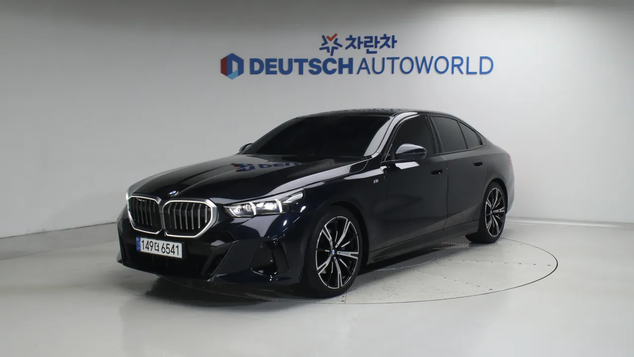 BMW 5er 530i xDrive M 스포츠 — foto 1