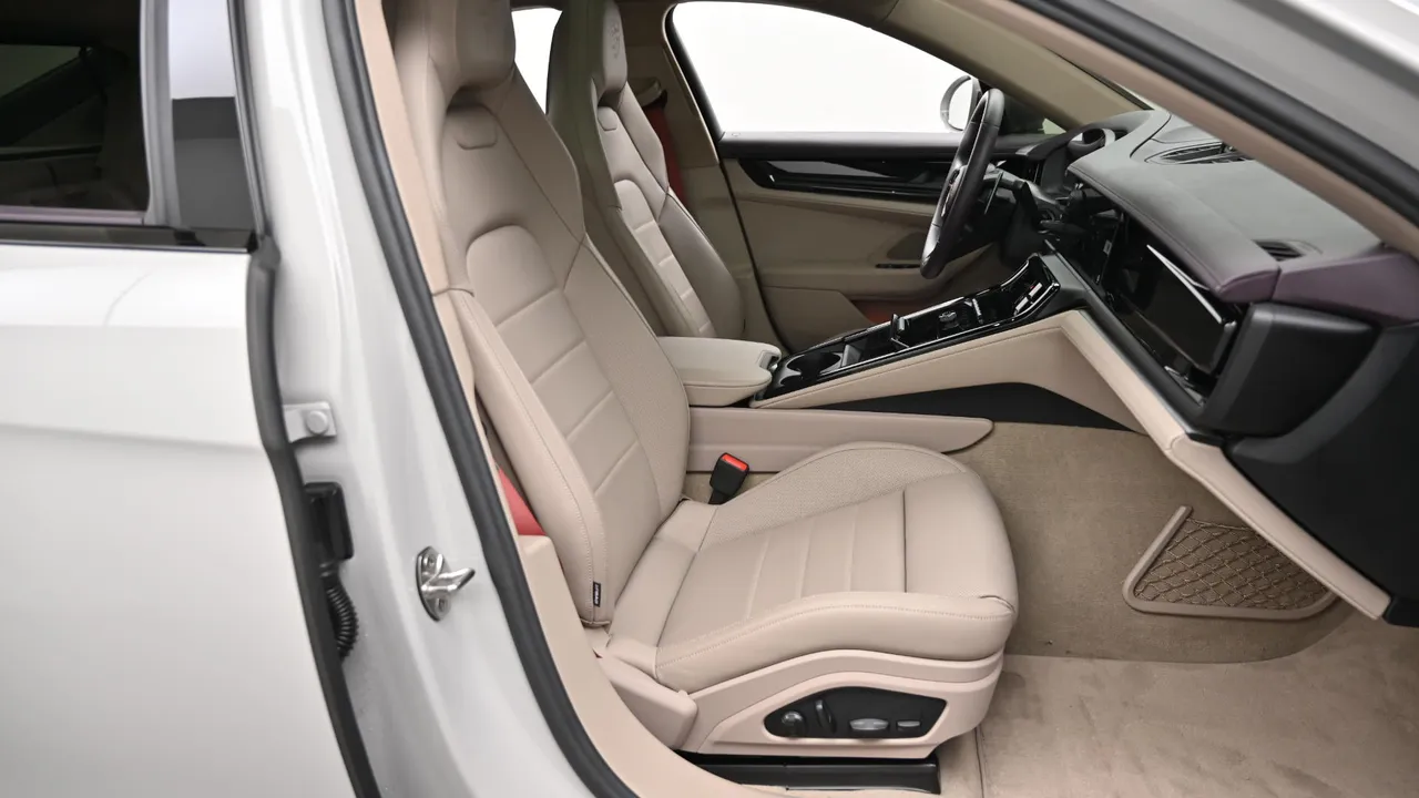 Porsche Panamera — miniaturë 10