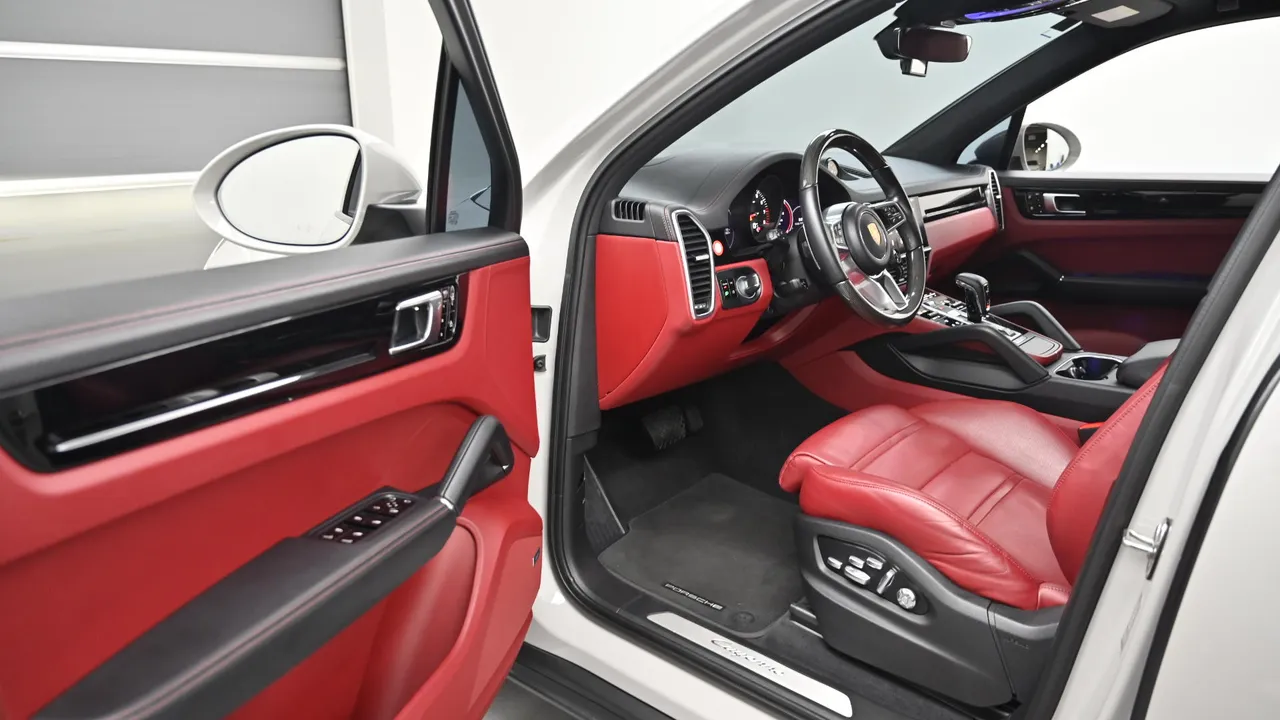 Porsche Cayenne — miniaturë 11